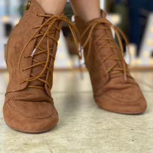 Boot flat caramel
